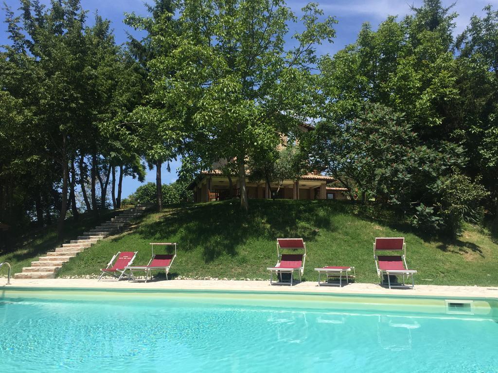 Agriturismo La Corte Del Lupo نوسيرا أومبرا المظهر الخارجي الصورة